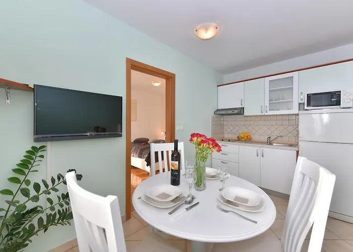 Apartament Gravic 1 *