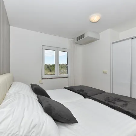 Gravic 1 Апартаменты Задар